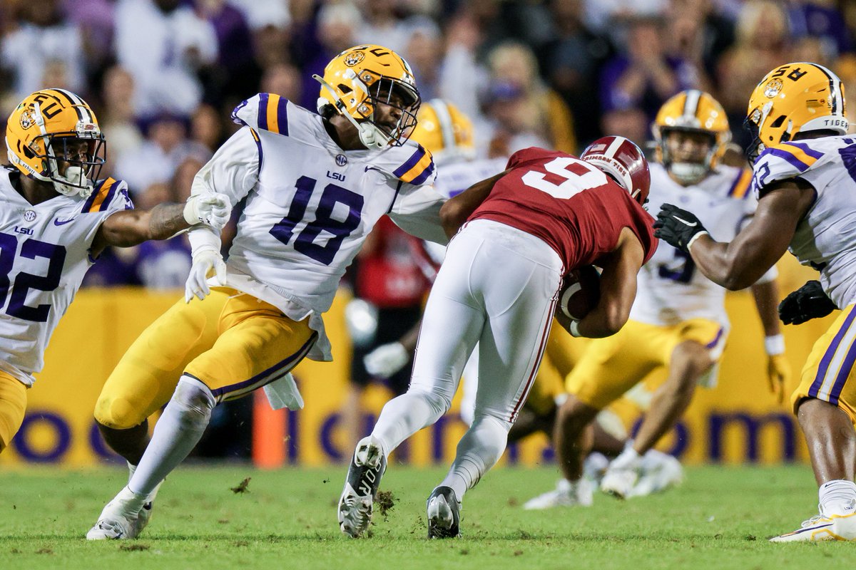 TigerDroppings's tweet image. TigerDroppings thread from the Tiger Rant:
Who should wear No. 18 this season? #LSU
tigerdroppings.com/rant/lsu-sport…