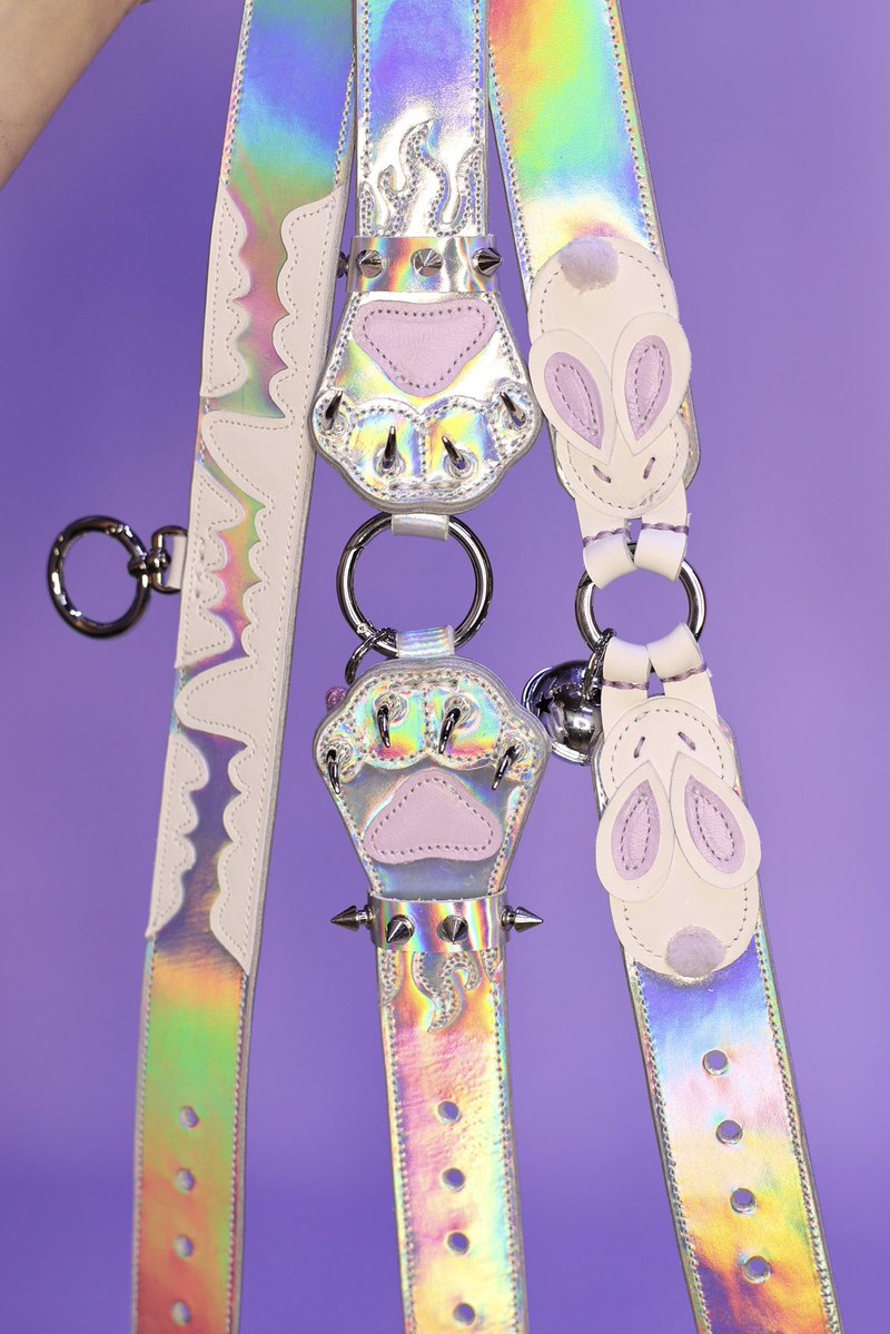 Sigida_plushies's tweet image. New!!! Mother-of-pearl collars, we immediately made with rabbits, paws and teeth. How magically they change color under different lighting! 🥹😍
They are already for sale on Etsy⬇️
etsy.com/shop/Collectib…
Commissions are open!