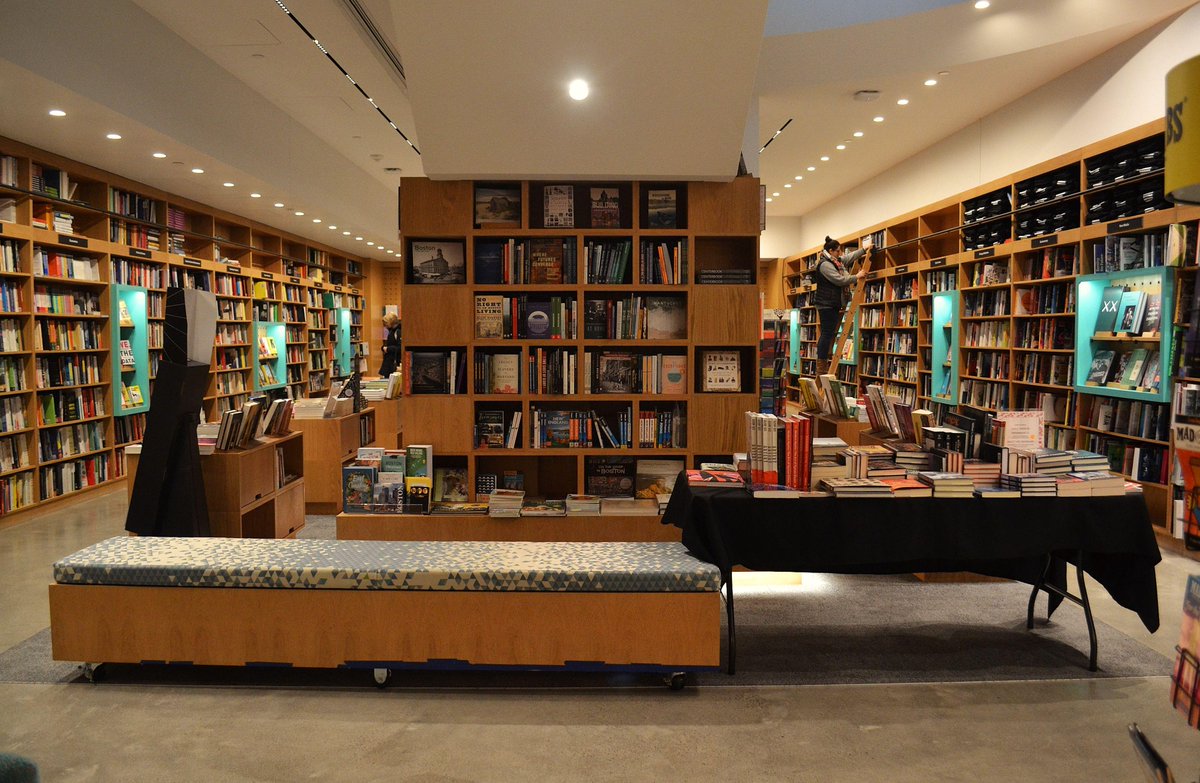 Meral Ekincioglu, PhD
MIT Press Bookstore
SAHARA, SAH Architecture Resources Archive funded by Mellon Foundation, jstor.org/stable/communi…

SAHARA SAH Meral Ekincioglu Associate Editor
MIT Press
Mellon Foundation

#MeralEkincioglu #MIT #sahara #societyofarchitecturalhistorians