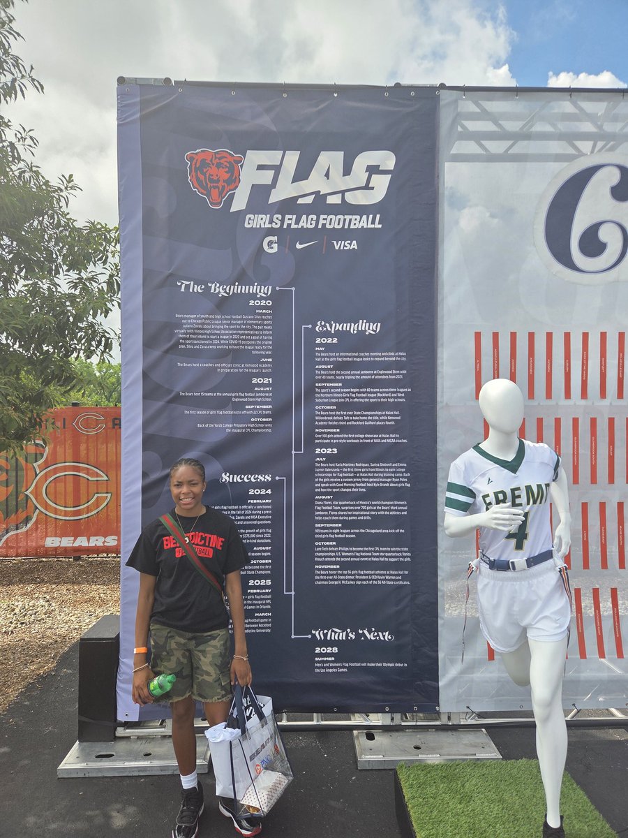 Lindblom Flag Football tweet media