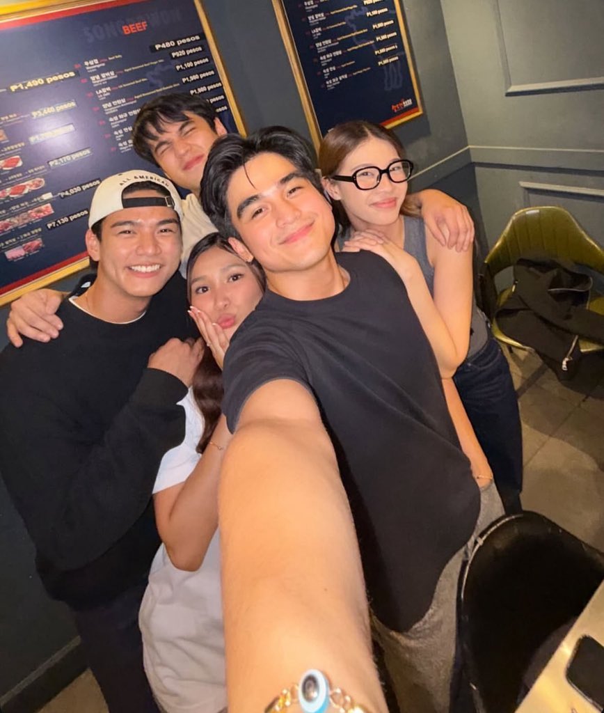 ultrobles's tweet image. SOBRANG CUUUUUTE 😭