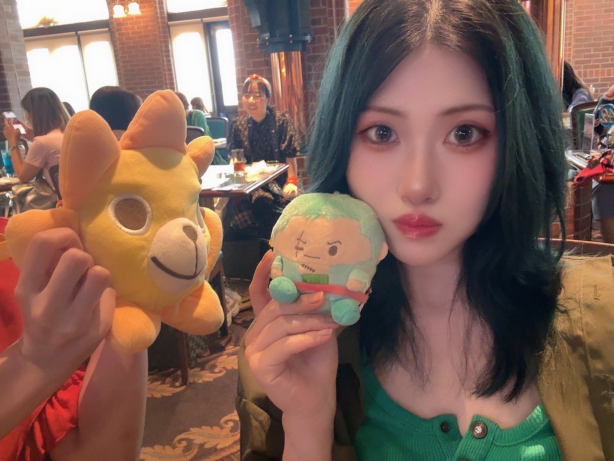 メンバー紹介🦔

1人目はこちら💁

Team Leader
ほたる <a href="/Ko_ya8hotaru/">煌夜ほたる</a>

しっかり者の姉御、厳しい面と優しい面を併せ持つ頼りになるリーダー