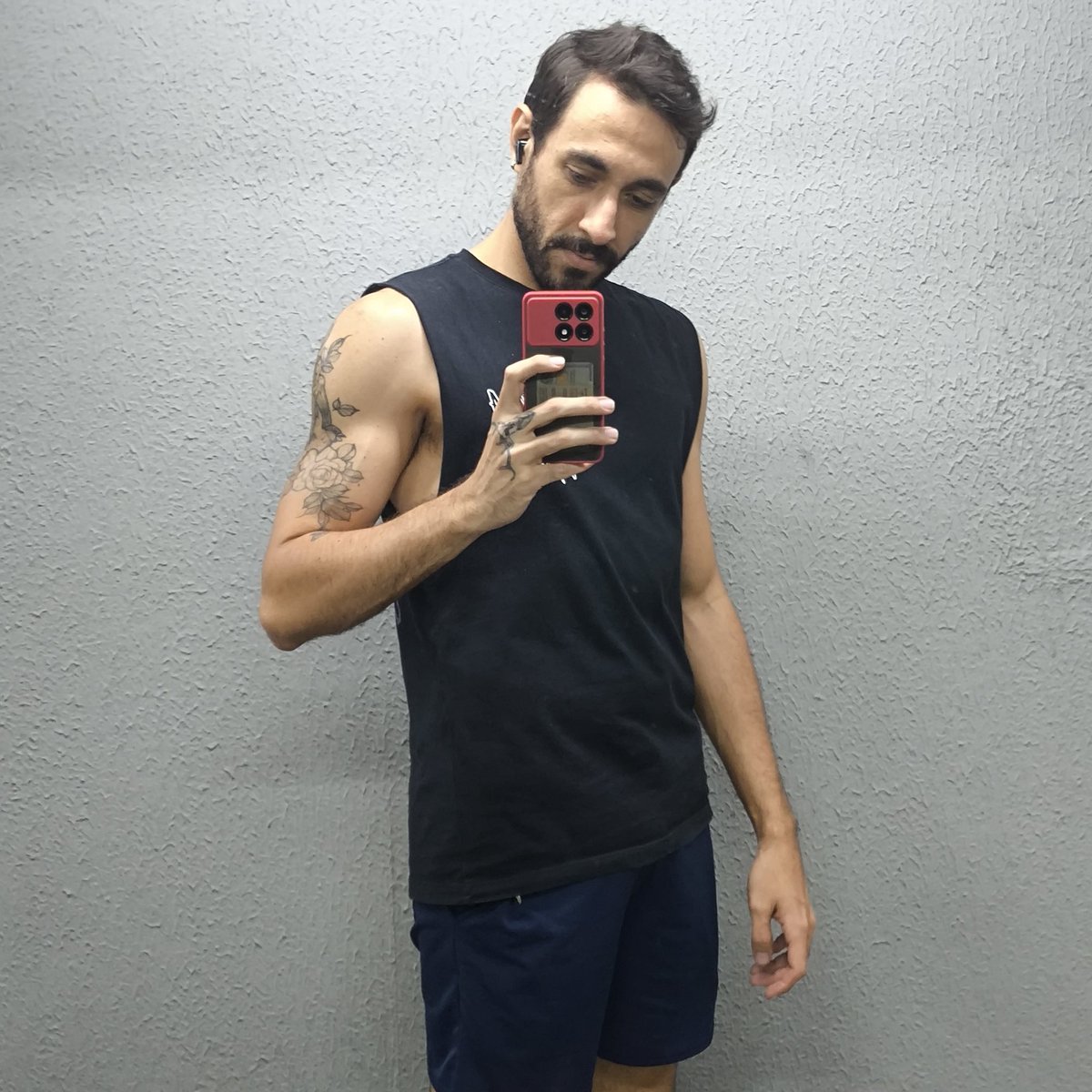 Voltando pra academia depois de 45 dias afastado, até que não perdi tanta massa