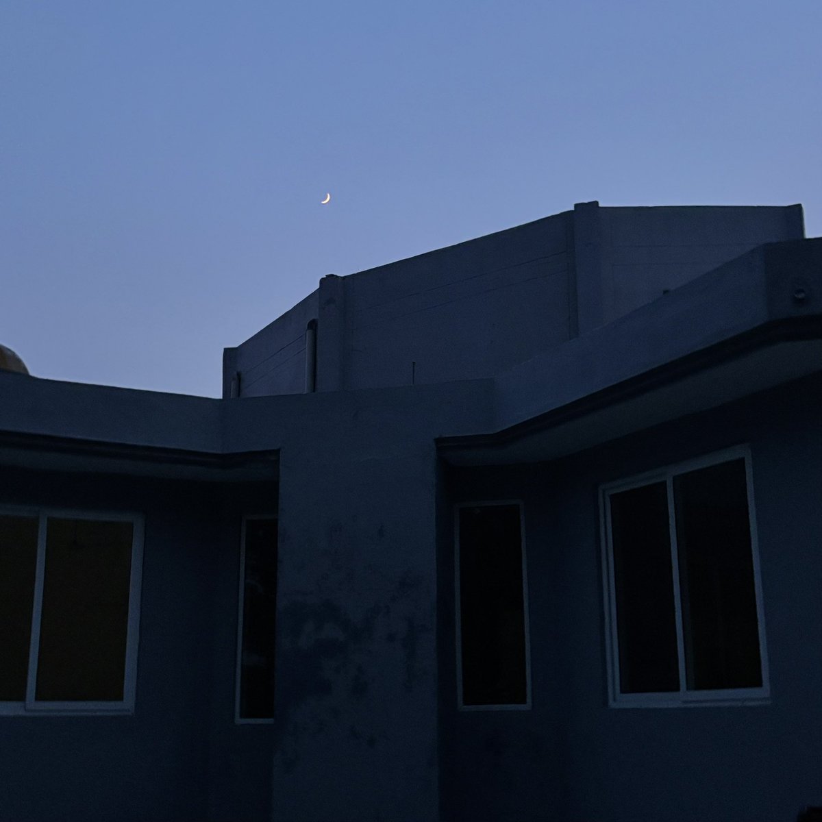 zeeaurav's tweet image. existing quietly