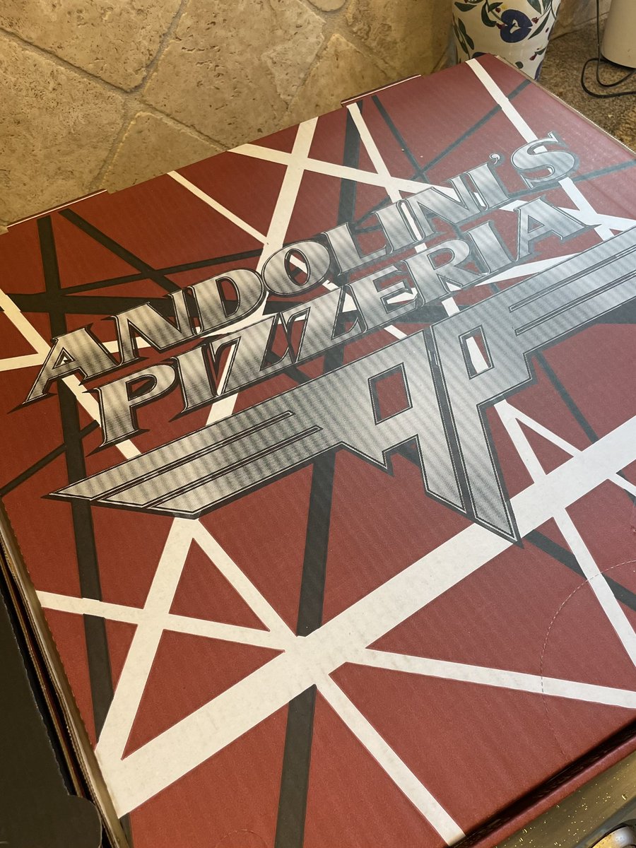 GregRenoff's tweet image. New @vanhalen inspired 🍕 box design from Andolini’s in Tulsa! 🔥