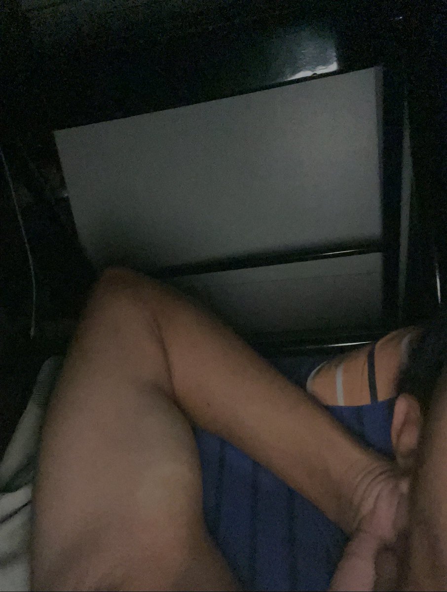 shouldtobeurs's tweet photo. 😴😴 https://t.co/LpaMY5BDny