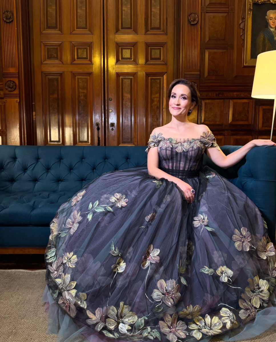 Our <a href="/ParkAveArmory/">Park Avenue Armory</a> “Rose in Bloom” recital will be broadcast on <a href="/WQXR/">WQXR Classical</a> as part of their PAA recital series this September the 6th! 🌹 Works by Schumann, Berg, Saint-Saëns, Rimsky-Korsakov, &amp; <a href="/RickyIanGordon/">Ricky Ian Gordon</a>. My fabulous pianist is Gerald Martin Moore ♥️ Don’t miss it!