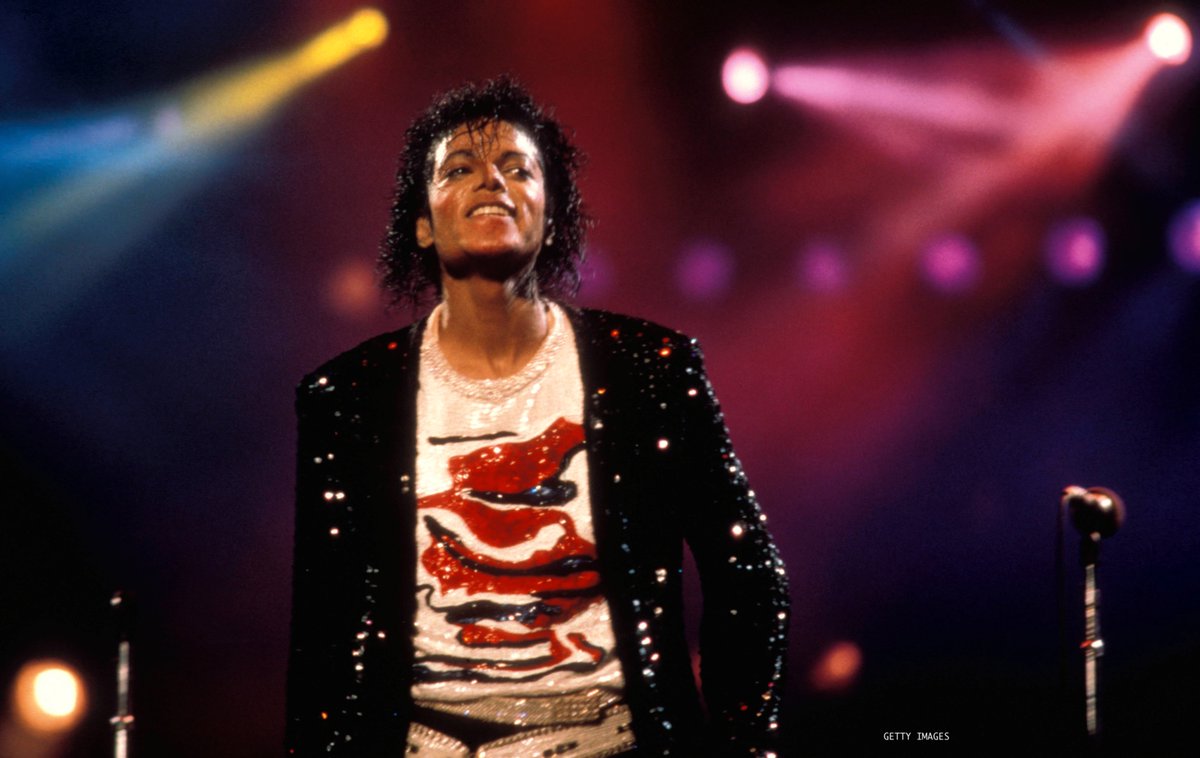 michaeljackson's tweet image. On this date in 1984, The Jacksons gave their first of two sold-out Victory Tour performances at New York City’s Madison Square Garden. Michael is seen here performing that night in one of two versions of a sequined shirt designed by Bill Whitten.