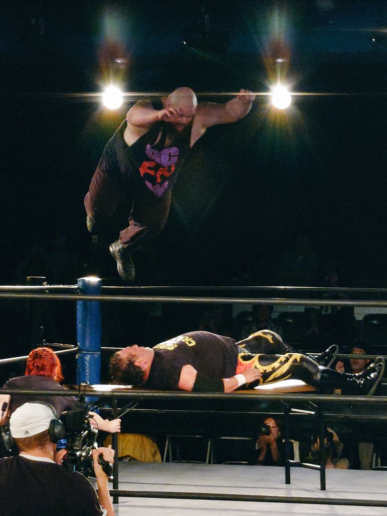 isuzu_ramen's tweet image. 2度目は決めたMatt Tremont選手

#GameChangerWrestling 
#gcwjapan 
#GCW
#SuperCrazy