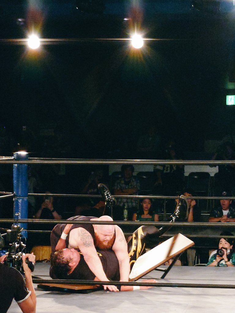 isuzu_ramen's tweet image. 2度目は決めたMatt Tremont選手

#GameChangerWrestling 
#gcwjapan 
#GCW
#SuperCrazy