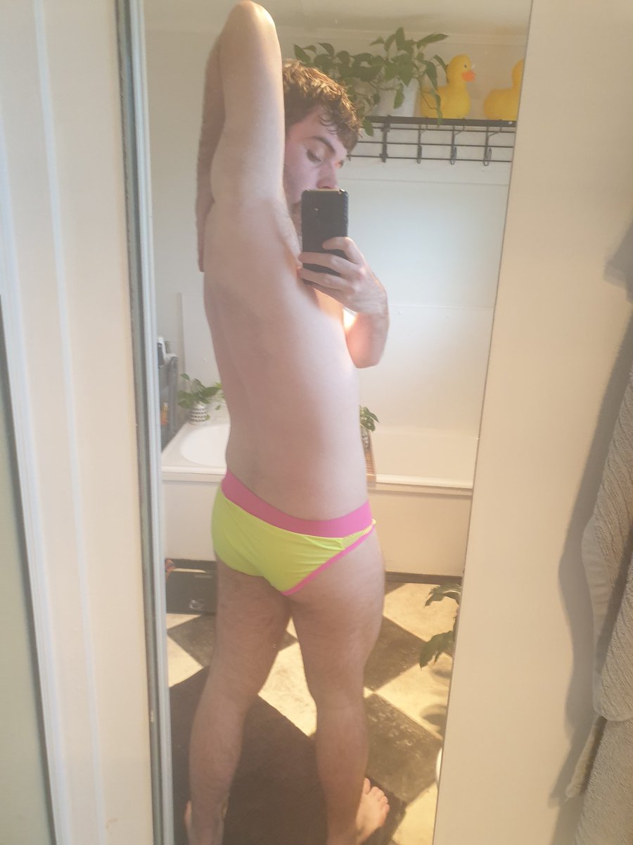 NexusclawAD's tweet photo. Some more underwear pics https://t.co/Dyh4qSB6Ey