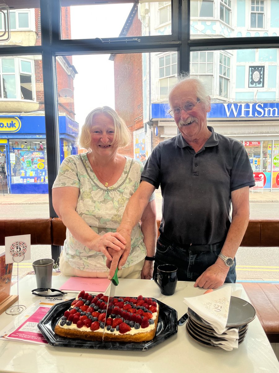 This afternoon, we are celebrating the golden wedding anniversary of an amazing couple in our volunteer team, David and Helen!✨💕

They go above and beyond for the theatre, and we appreciate everything they do!🧡🧡

#sheringhamlittletheatre #sheringham #goldenweddinganniversary