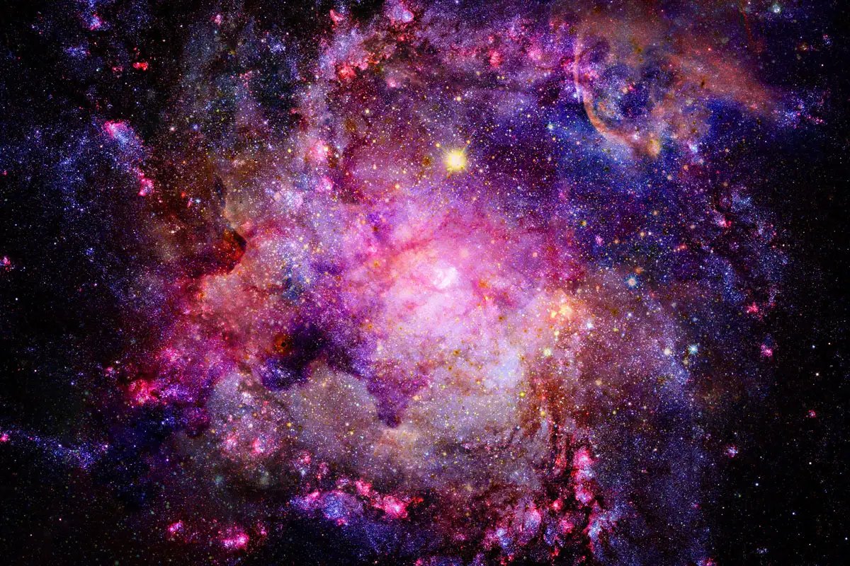 ElGoldenfreddy5's tweet image. Alone... at the edge of the universe... humming a tune