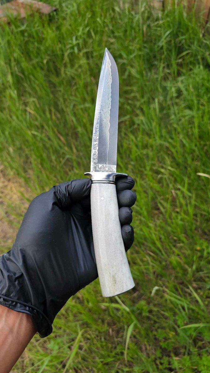 Бас л урлах юм аа. Манай нэг танил ингэж хийж байна шд.