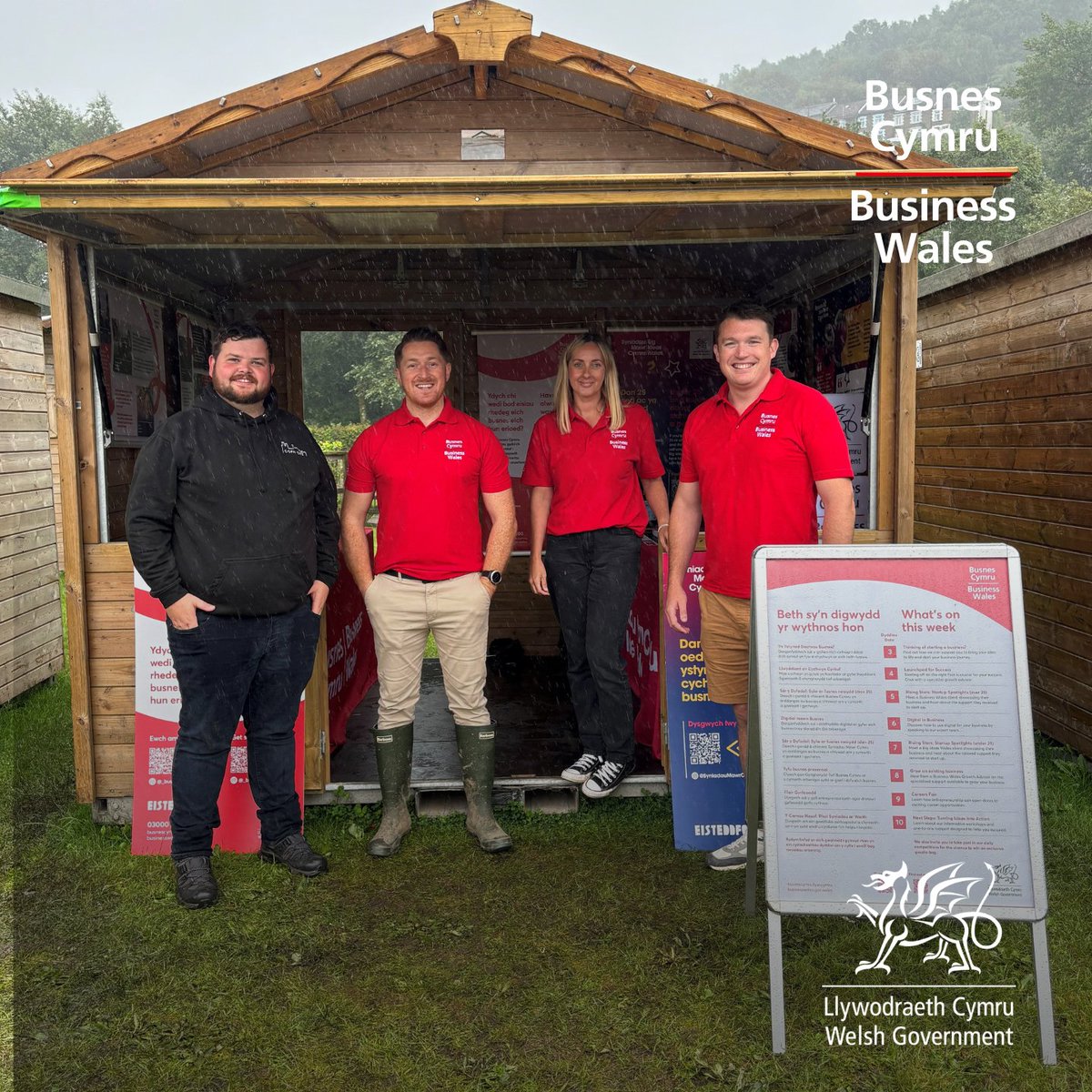 Llai nag wythnos i fynd nes i Eisteddfod Genedlaethol Wrecsam gychwyn! 🎪 

Drwy gydol yr wythnos, bydd gennym amrywiaeth o weithgareddau diddorol, o AI i gynaliadwyedd, yn ogystal â thrafodaethau panel doeth gydag entrepreneuriaid i’th ysbrydoli. 

📍 Tyrd i stondin 629-630