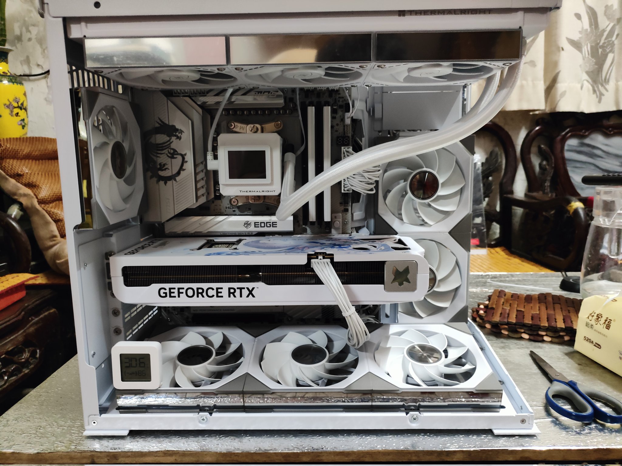 PC りおん H5series】<br> Ryzen7 7800x3D・RX9070 搭載 | RX9070 | 株式