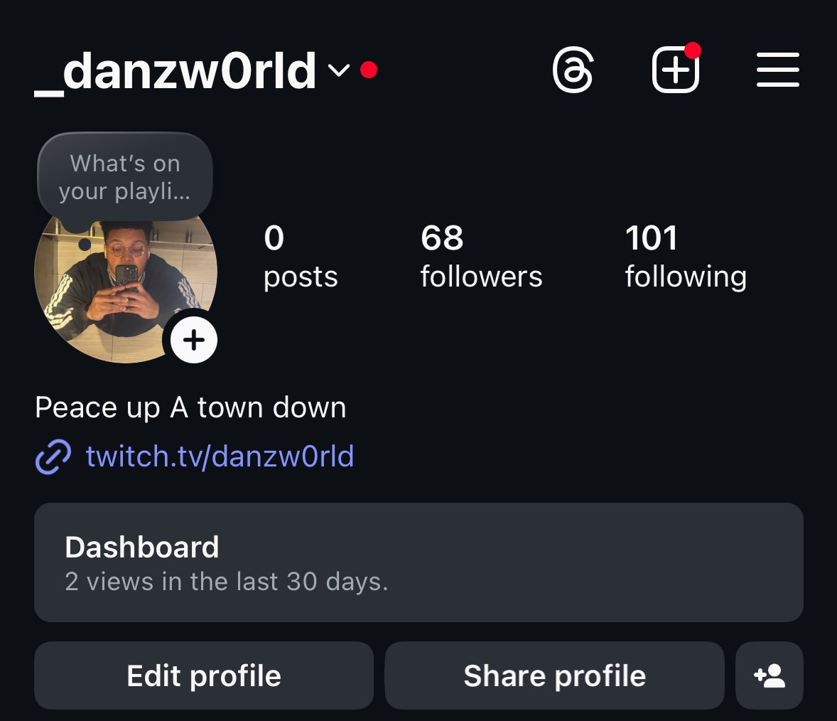 DanzW0rld's tweet image. Twitter is praying on my downfall today tap in to keep in touch cause I'm not making another account if I get clapped 🙏🏽
