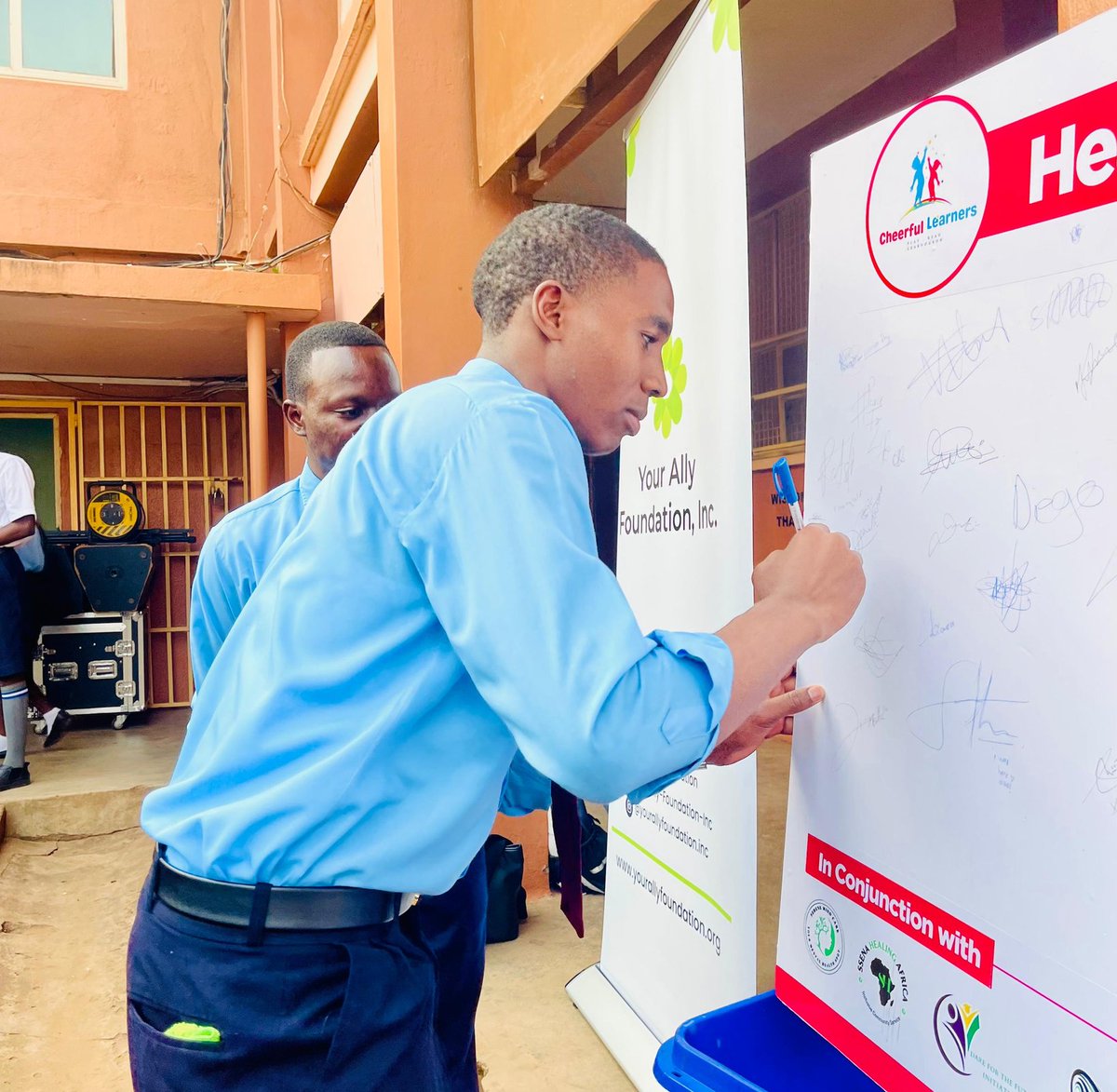 serenemindcare1's tweet image. We have successfully launched the #HealingPen writing competition today at Kitante Hill Secondary School.
We're committed to spreading hope among serene minds. Thanks @Unspokenminds2 and other partners for making this alive #SereneMinds #HealingPen #MentalHealthMatters
