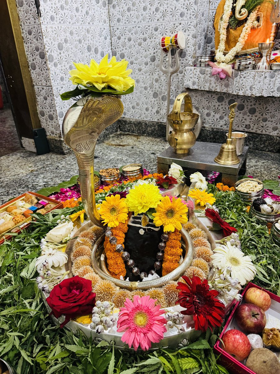 neelkanthtemple's tweet image. शुभ रात्रि श्री नीलकंठ महादेव जी
📍 श्री नीलकंठ महादेव मंदिर उत्तराखंड