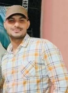 chandaulipolice's tweet image. हत्या के अभियोग में फरार चल रहे 50,000/- रूपये के इनामिया वांछित 01 अभियुक्त की गिरफ्तारी हेतु अपर पुलिस महानिदेशक, वाराणसी जोन वाराणसी द्वारा 1,00,000/- रुपये इनाम राशि की घोषणा की गयी।
  facebook.com/share/p/19YWni…