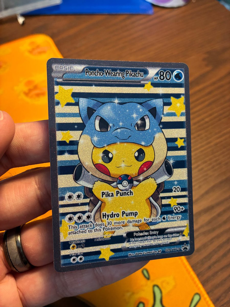 PokemonNFTS96's tweet image. Blastoise Poncho Pikachu 💦 ⚡️ 
Also available as shiny Blastoise 🤩