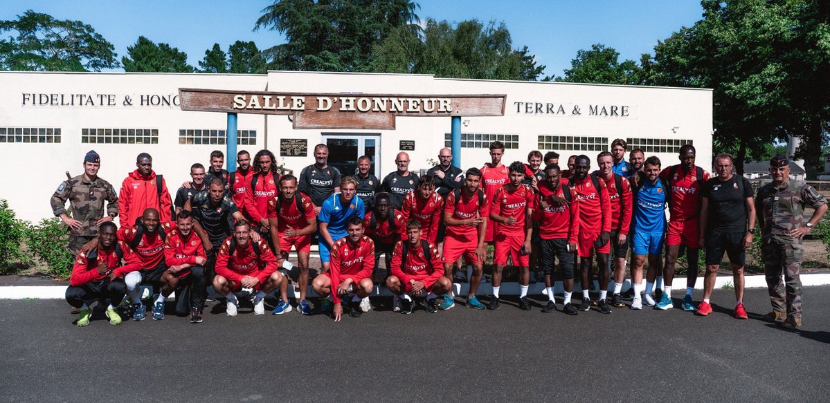 LFPfr's tweet image. Merci à tous les clubs de @Ligue1 et de @Ligue2BKT qui se sont mobilisés avec la Ligue de Football Professionnel au cours du mois de juillet !🙏

#JouonsLaCollectif

▶️ urlr.me/DWSyJ3