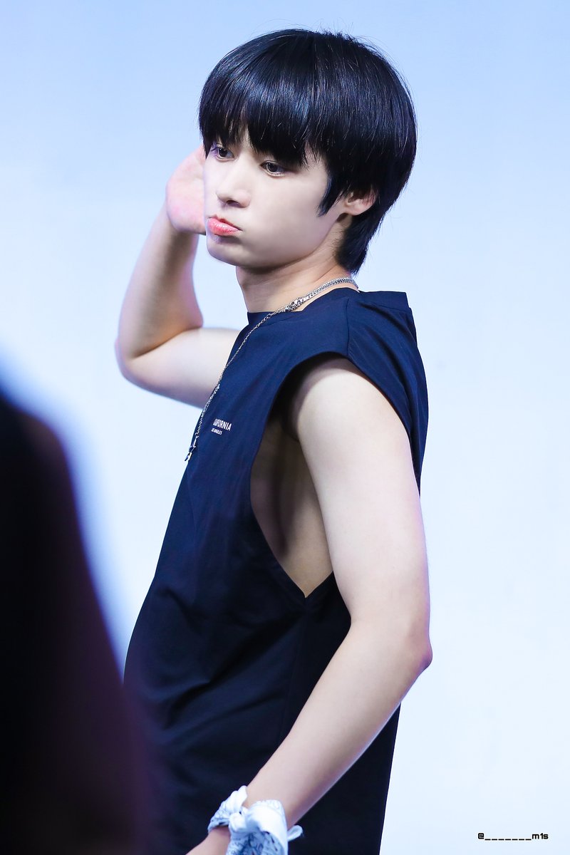 ⋆͛♡ 250712 이벤트 1부 HQ ♡⋆͛

♡

#BXB #비엑스비 #SIWOO #시우