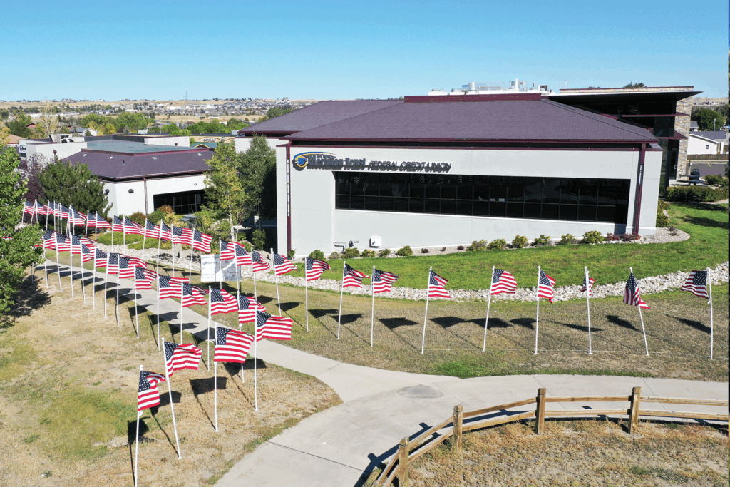 shortgonews's tweet photo. Flags for Heroes: Honoring Everyday Champions in Our Communities: The Meridian Trust North Star Foundation is hosting its annual Flags for Heroes fundraiser this September. This beautiful flag display is a celebration of your hero or heroes and can be… https://t.co/qaytMTnl67 https://t.co/BXIRE2J7qZ