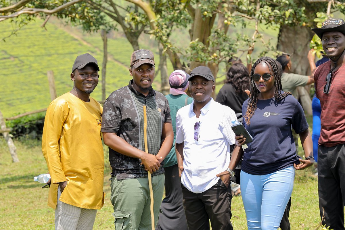 rukie_yusuf's tweet image. Farming is a profession of hope,perseverance and determination.
 Joshua Taremwa is a proud farmer in Bushenyi who has succeeded in farming through combining hard work &amp;amp; informed decision making. He started with coffee farming but now,he&apos;s running 5 farm enterprises. #GoldenPosts