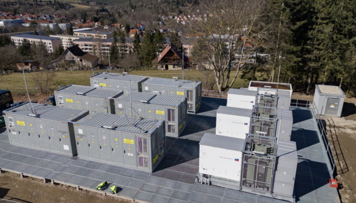 New battery maker builds Czech factory with European software: Partners from Germany and Czechia are building a battery storage production line in eastern Czechia, integrating in-house control systems to… dlvr.it/TM8xbN #Photovoltaics #EnergyStorage #RenewableEnergy