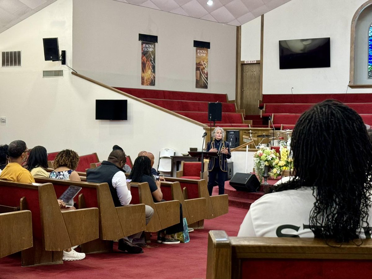 Last week, DA Behenna joined local leaders, pastors &amp; families at Ebenezer Baptist Church to talk youth safety. The message: let’s work together to keep kids safe—In by 10 PM.

Stronger communities start with all of us. #OKCounty