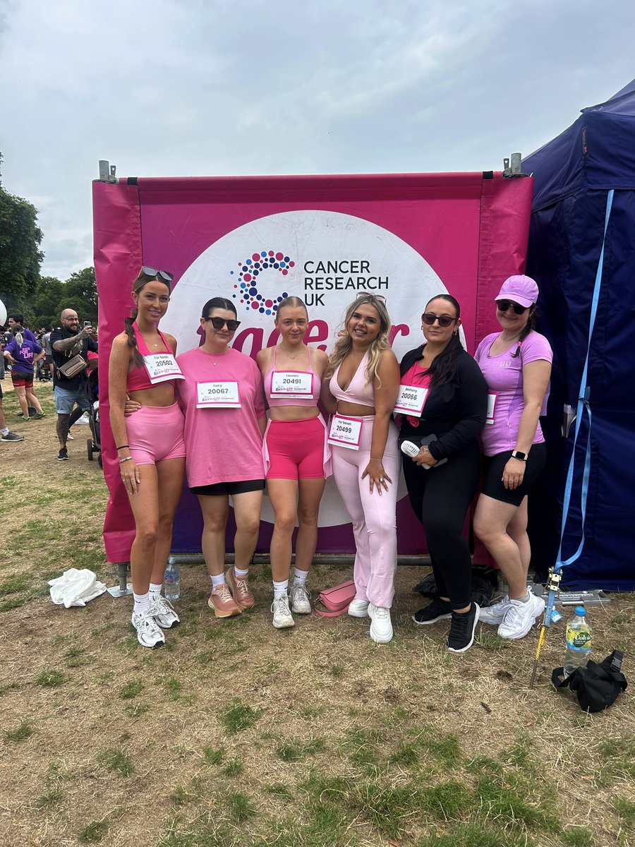 𝐋𝐮𝐜𝐲 tweet media