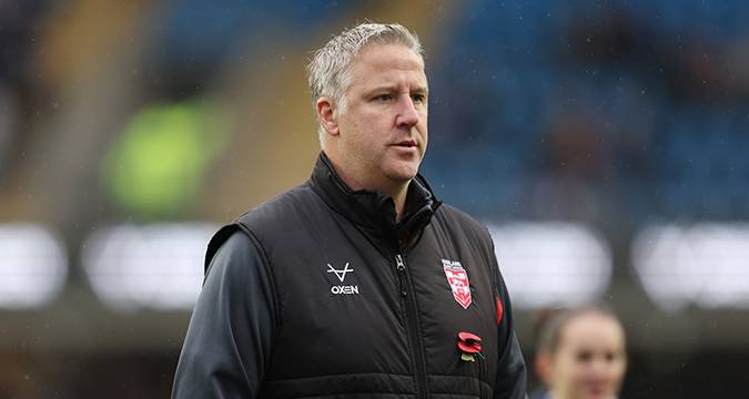 leagueexpress's tweet image. England boss Stuart Barrow will look at some young prospects in this week's Origin match, as late changes are made to both squads.
totalrl.com/england-boss-s…