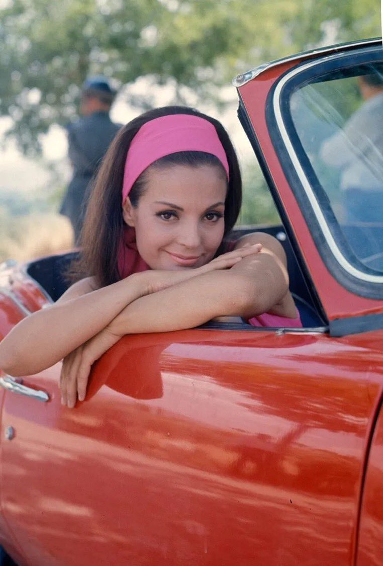 actress Carmen Sevilla photographed by Gianni Ferrari, 1966.