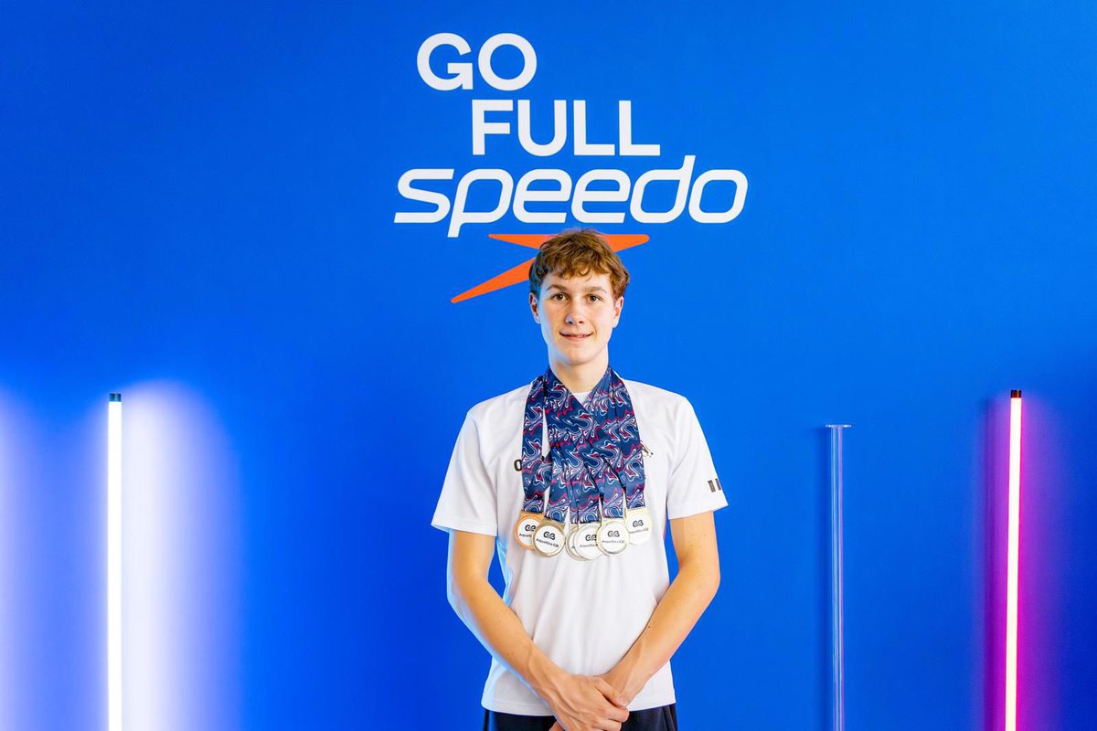 ElthamSport's tweet image. Hayden S (Y9) became a two time U14 British Champion after an incredible week at the British NextGen Swimming Championships. 
A truly exceptional performance where he amassed an extraordinary 6 medals:
🥇 100m Back
🥇 200m IM
🥈 100m Free
🥈 200m Free
🥈 400m IM 
🥉 400m Free