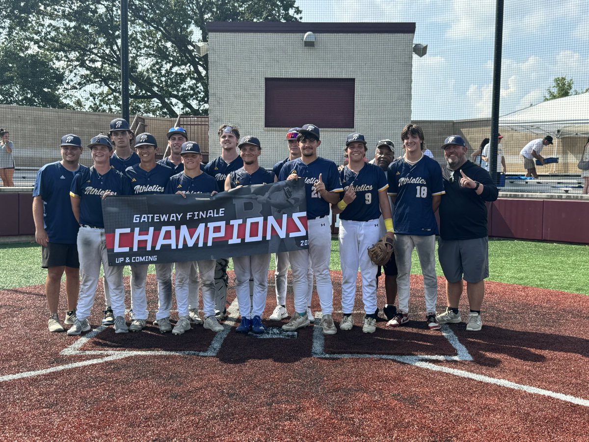 📍 De Smet HS

Congratulations to <a href="/AdidasAsBSB/">Adidas A’s</a> 17/18u Prime for winning the upper class division of the #SummerFinale in extra innings 🏆 

#UandCBaseball