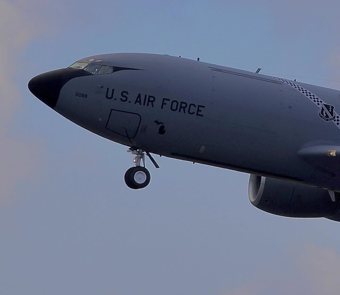 t5626a0719's tweet image. Aircraft/KC-135R Michigan ANG