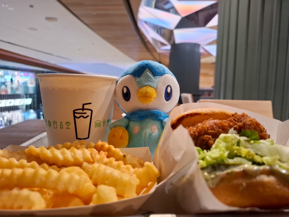 Tried <a href="/shakeshack/">SHAKE SHACK</a> for the first time!