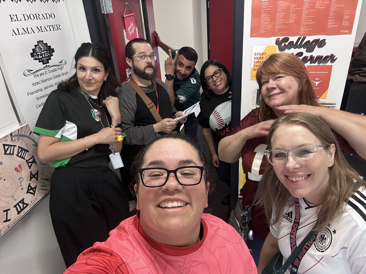 Work smarter, not harder 🤷🏽‍♀️ <a href="/EDAztecs_HS/">Venessa Betancourt</a>