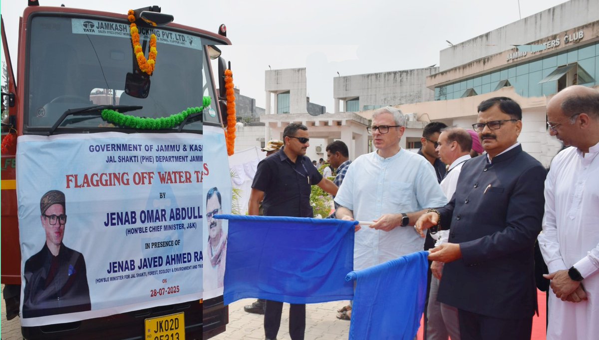 Information & PR, J&K (@diprjk) on Twitter photo CM <a href="/OmarAbdullah/">Omar Abdullah</a> inaugurated #VanMahotsav2025 at Abhinav Theatre, emphasizing the urgent need for sustainable development. He said, “Development must be judicious; for every tree uprooted, a hundred must be planted. Let’s find joy in planting trees and gift a better environment CM <a href="/OmarAbdullah/">Omar Abdullah</a> inaugurated #VanMahotsav2025 at Abhinav Theatre, emphasizing the urgent need for sustainable development. He said, “Development must be judicious; for every tree uprooted, a hundred must be planted. Let’s find joy in planting trees and gift a better environment