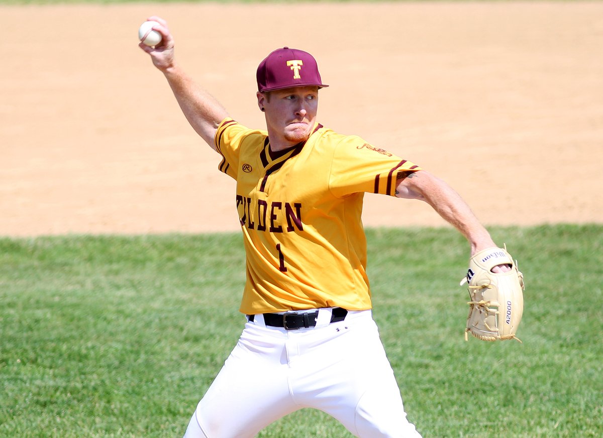 Brandon Berg (@brandon_berg) on Twitter photo Many <a href="/CRBLbaseball/">Chippewa River Baseball League</a> veterans are still going strong in the league. I chatted with several about why they still play.
chippewa.com/sports/high-sc⦠Many <a href="/CRBLbaseball/">Chippewa River Baseball League</a> veterans are still going strong in the league. I chatted with several about why they still play.
chippewa.com/sports/high-scā¦