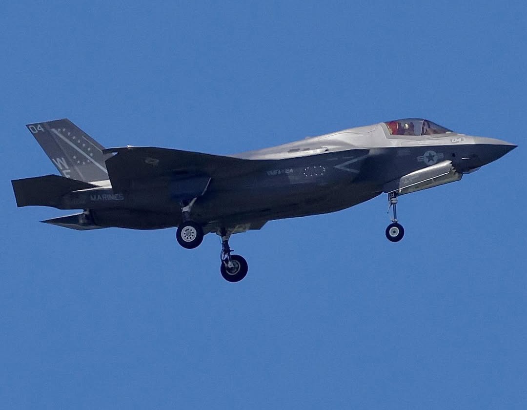t5626a0719's tweet image. Aircraft/F-35B trancepack aioa ANG kc-135r