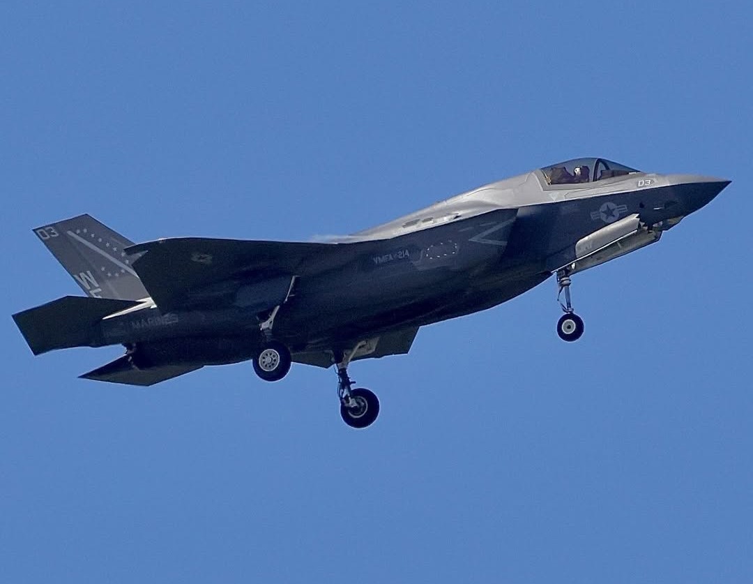 t5626a0719's tweet image. Aircraft/F-35B trancepack aioa ANG kc-135r