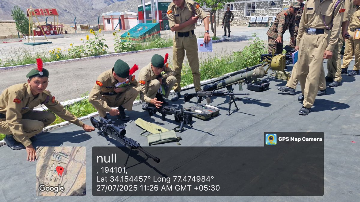 NCCGPHQSRINAGAR's tweet photo. Cadets at Army Attachment Camp, 4 Ladakh Bn #Phyang, witnessed an impressive Infantry Weapon Display today. Detailed briefings & an engaging Q&A session sparked curiosity and strengthened resolve to join the #IndianArmedForces via #Agniveer, #TriServices & #NCCSpecialEntryScheme. 🇮🇳💪
#NCC #ArmyAttachment #Patriotism
@adgpi @NorthernComd_IA @firefurycorps @airnewskargil @HQ_DG_NCC @NCCDteJKL @lg_ladakh @PIB_India @prodefleh @SpokespersonMoD