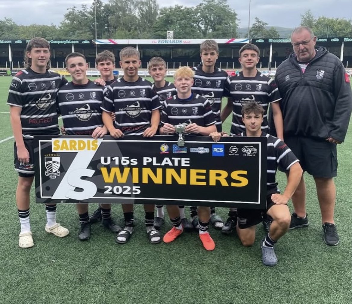 Big well done to all the boys that played yesterday at the Sardis 7s. Always good to get a hit out early in the season. Some really good 7s teams on show at Sardis. We have one hell of a competitive age group at 16s. 

Congrats to our Ponty Black team on the Plate win 🏆 👏