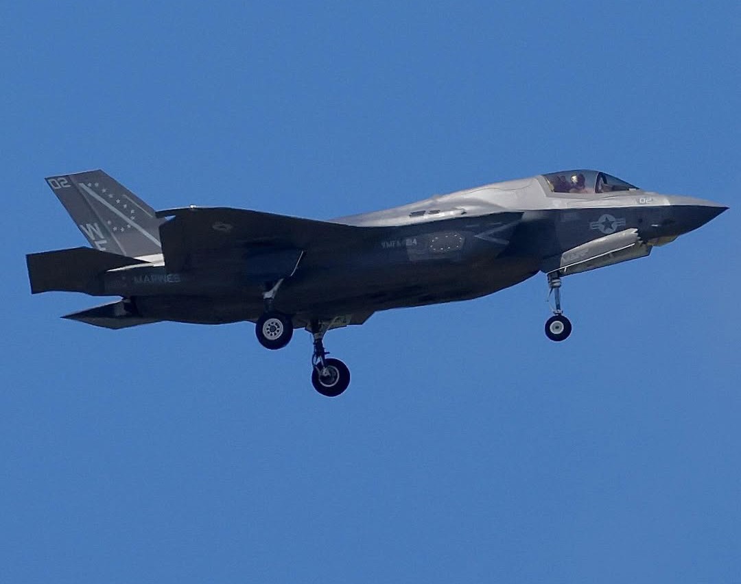 t5626a0719's tweet image. Aircraft/F-35B trancepack AFRS kc-135r