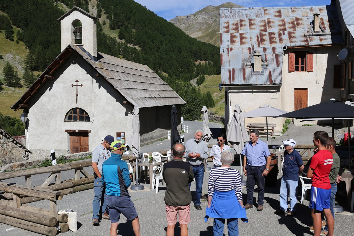 [#ANIMATION] 🏡 Le bâti et l'architecture des hameaux sont à l'honneur !

Courant juillet, le Parc accompagnées de 2 représentants de son Conseil Scientifique sont allés aux côtés des maires et de leurs conseils, à la rencontre des habitants des hameaux.

mercantour-parcnational.fr/fr/actualites/…