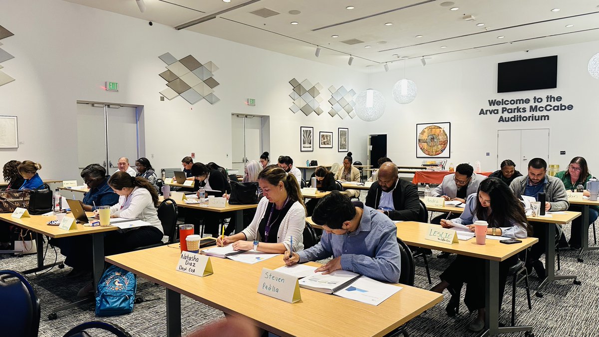 mdcspd's tweet image. On 4/28/25, SPD launched the 4-day pilot program for the County’s first ever certification in public procurement - the @MiamiDadeCounty Certificate in Public Procurement (MDC-CPP). All 28 procurement professionals in the pilot successfully obtained the 3-year certification.