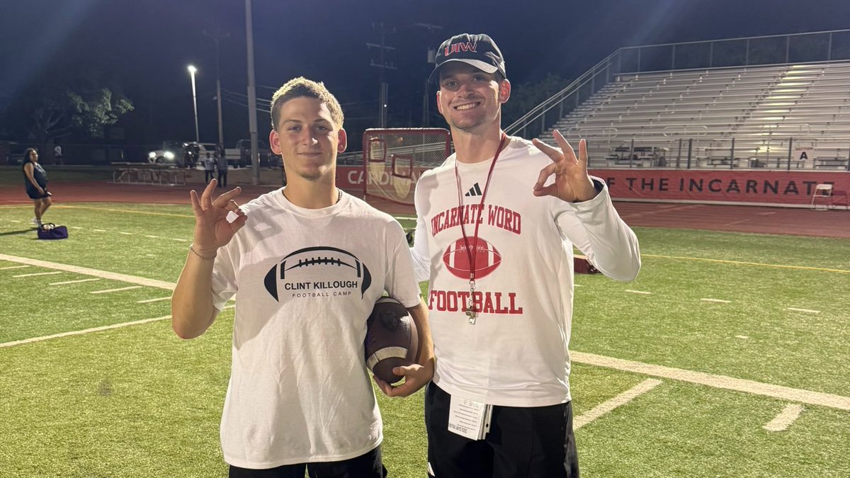 Six Star Football | PLUS+ (@sixstarfootball) on Twitter photo INCARNATE WORD PROSPECT CAMP COVERAGE | A look at some of the top QB talents that shined
🔥A look at top talents that turned heads at Incarnate Word
Scouting Reports + Standouts
STORY: ▶️sixstarfootball.com/article/event-…
<a href="/ethanalzfbl/">Ethan Alaniz</a> <a href="/Rush_Blocker/">Rush Blocker 2028, Qb</a> <a href="/Drewbosanko/">Drew Bosanko</a> <a href="/Drewbosanko/">Drew Bosanko</a> INCARNATE WORD PROSPECT CAMP COVERAGE | A look at some of the top QB talents that shined
🔥A look at top talents that turned heads at Incarnate Word
Scouting Reports + Standouts
STORY: ▶️sixstarfootball.com/article/event-…
<a href="/ethanalzfbl/">Ethan Alaniz</a> <a href="/Rush_Blocker/">Rush Blocker 2028, Qb</a> <a href="/Drewbosanko/">Drew Bosanko</a> <a href="/Drewbosanko/">Drew Bosanko</a>