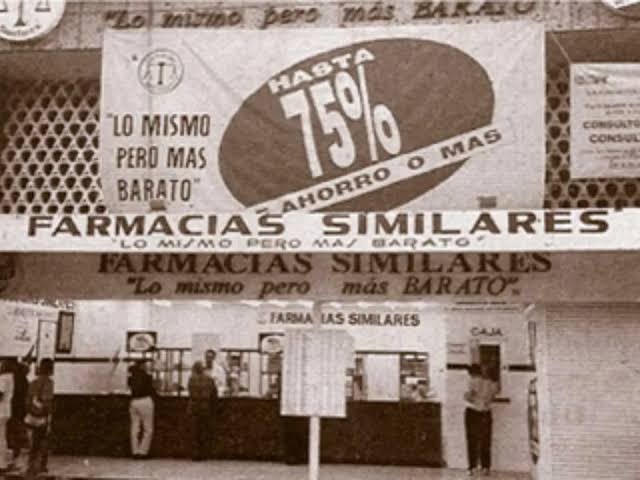cronicabanqueta's tweet image. HISTORIAS FARMACÉUTICAS
Farmacias Similares, fundada en 1997 por Víctor González Torres (conocido como el Dr. Simi), revolucionó el sector farmacéutico mexicano al ofrecer medicamentos genéricos a precios accesibles, especialmente para sectores de bajos recursos.…